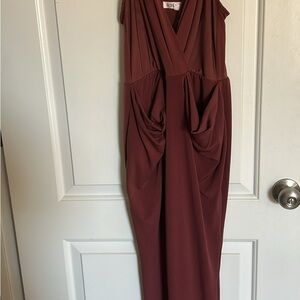 GENERATION Y Sleeveless Draped Midi Dress in Burgundy